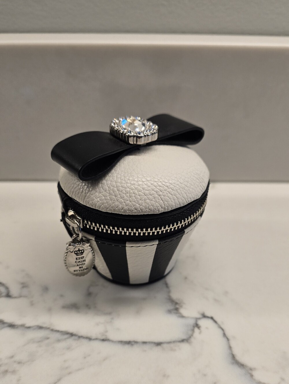Brighton Zippered Cupcake